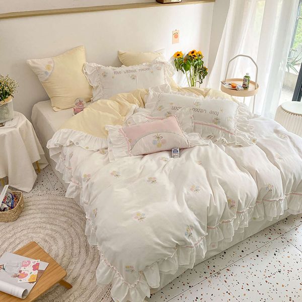 bed linings fairy cream cheese white bedding embroidered flowers pure cotton washed 4-piece sheet quilt cover
bed linings fairy cream cheese white bedding embroidered flowers pure cotton washed 4-piece sheet quilt cover