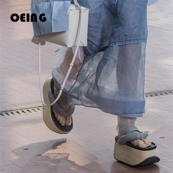 slippers t-stage women thick sole flip flops japanese style clog shoes genuine leather summers sandals fashion woman platform, Black
slippers t-stage women thick sole flip flops japanese style clog shoes genuine leather summers sandals fashion woman platform, Black