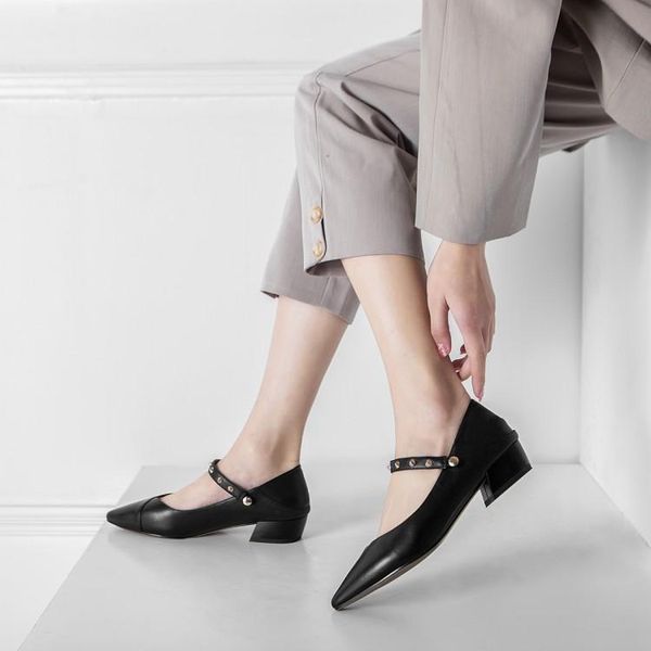 dress shoes oversized ladies high heels women woman pumps tip rivet single-shoes with solid color and thick, Black
dress shoes oversized ladies high heels women woman pumps tip rivet single-shoes with solid color and thick, Black