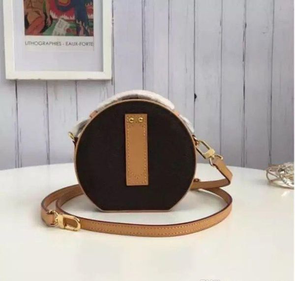 2023 sport outdoor bag women's mini handbag leather ladies lvl crossbody luxury design nano bags chapeau
2023 sport outdoor bag women's mini handbag leather ladies lvl crossbody luxury design nano bags chapeau