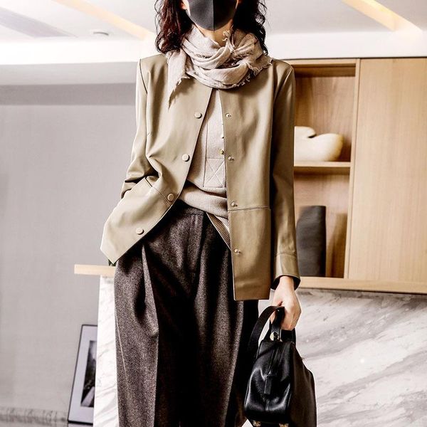 women's jackets 2021 haining sheepskin temperament round neck single breasted slim fit leather coat, Black;brown
women's jackets 2021 haining sheepskin temperament round neck single breasted slim fit leather coat, Black;brown