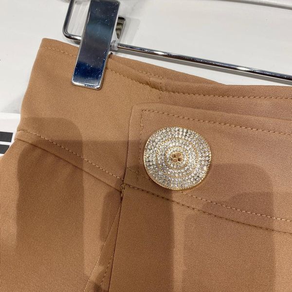 women's shorts deat spring arrival solid strass button high waist fake two foldout parts design women's street shorts mz137 khna, White;black
women's shorts deat spring arrival solid strass button high waist fake two foldout parts design women's street shorts mz137 khna, White;black
