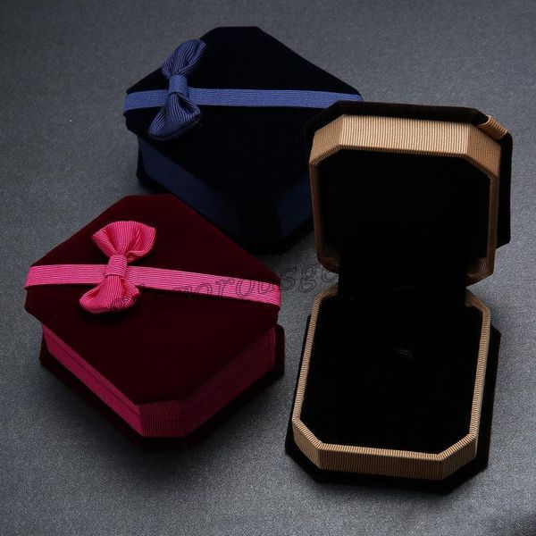 exquisite ring bow packaging jewelry boxes velvet high-grade ring box fashion paper creative gift case for girls, Black;white
exquisite ring bow packaging jewelry boxes velvet high-grade ring box fashion paper creative gift case for girls, Black;white