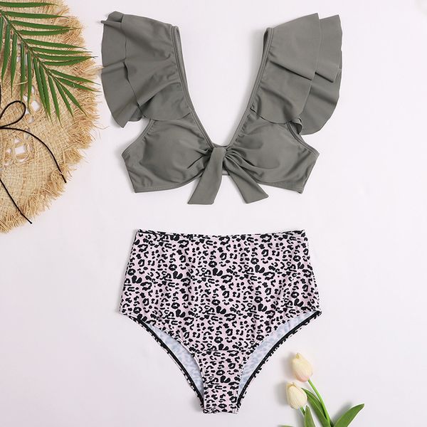 ruffle bikini set brazilian v neck push up swimwear women swimsuit bathing suit leopard beach wear mujer biquini 210520, White;black
ruffle bikini set brazilian v neck push up swimwear women swimsuit bathing suit leopard beach wear mujer biquini 210520, White;black