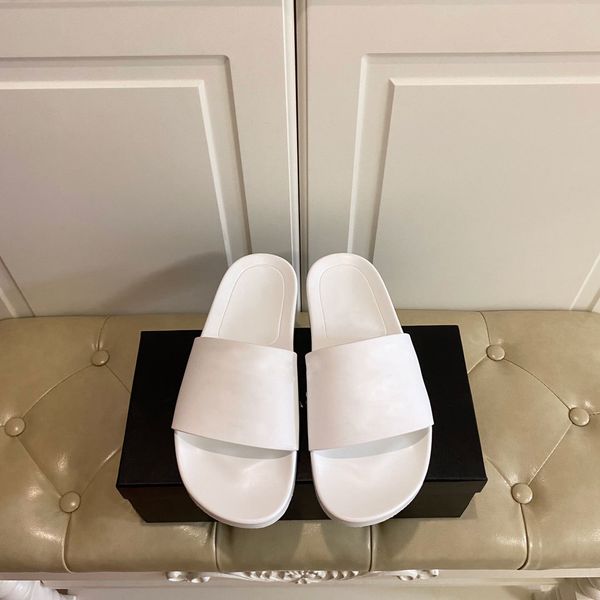 designer men and women beach slippers rubber summer luxury sliding black and white blue couple sandals leather indoor leisure letters zlh
designer men and women beach slippers rubber summer luxury sliding black and white blue couple sandals leather indoor leisure letters zlh