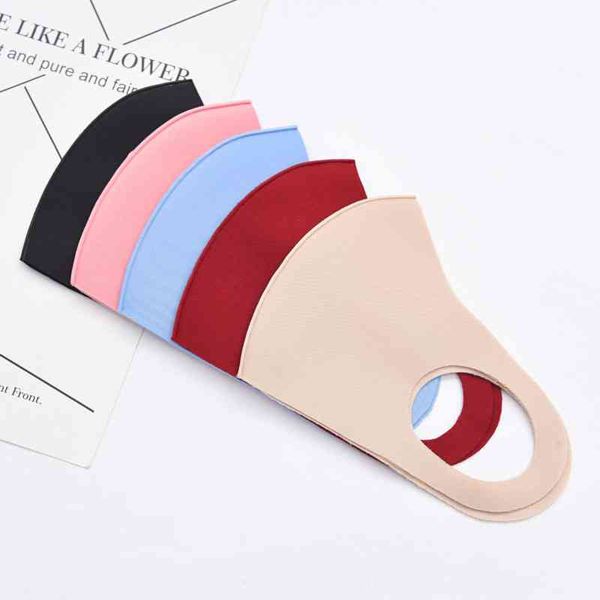 travel tasteless antibacterial black star anti haze mask 
travel tasteless antibacterial black star anti haze mask