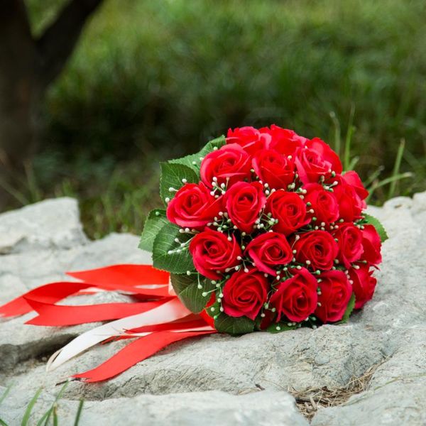 wedding flowers hand-made simulation bridal bouquet 2021 mariage bride holding flower red rose bridesmaid immortal
wedding flowers hand-made simulation bridal bouquet 2021 mariage bride holding flower red rose bridesmaid immortal
