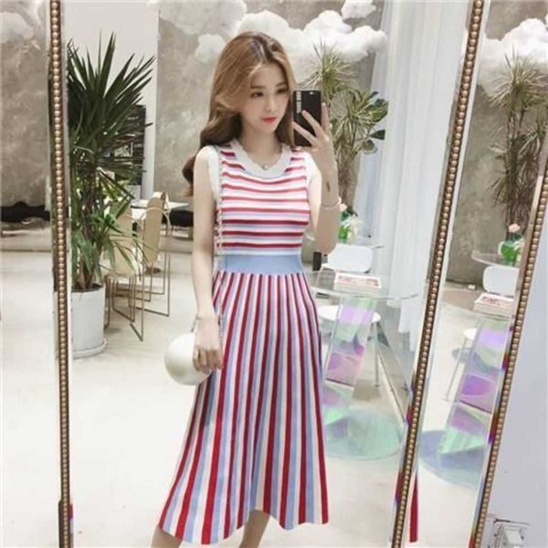 dresses korean casual summer contrast stripe medium length ice silk knitted drs women's gentle style slim a-line skirt, Black;gray
dresses korean casual summer contrast stripe medium length ice silk knitted drs women's gentle style slim a-line skirt, Black;gray