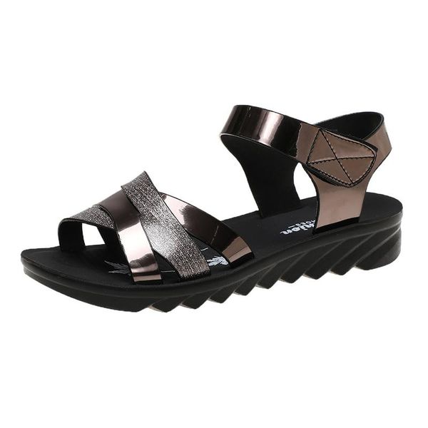 women's sandals 2021 casual fashion cross-shoe open-toe all-match mature outer wear platform sole elegant, Black
women's sandals 2021 casual fashion cross-shoe open-toe all-match mature outer wear platform sole elegant, Black