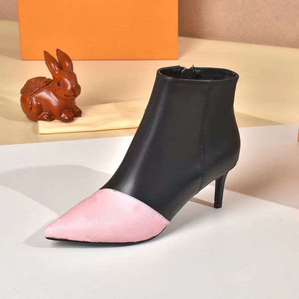 women luxurys designers boots fashion lace up zipper martin boots short fat heel flat bottomed leather ankle boot, Black
women luxurys designers boots fashion lace up zipper martin boots short fat heel flat bottomed leather ankle boot, Black