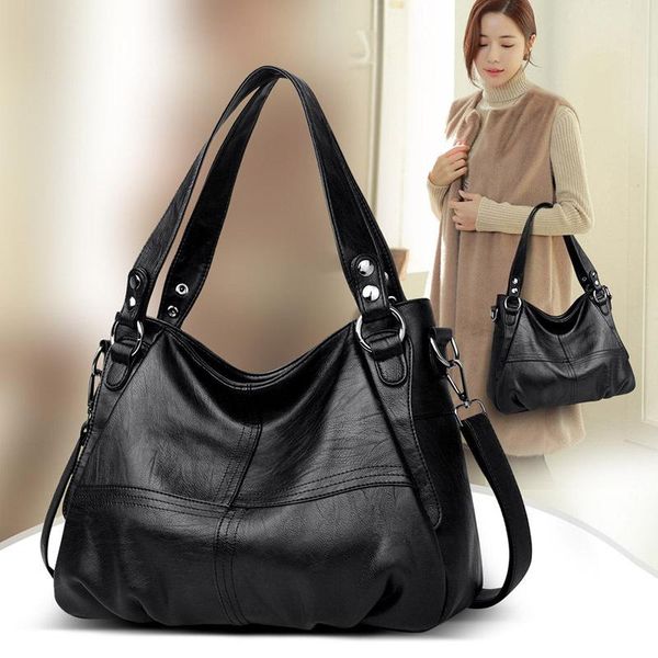 leather ladies handbag 2021 fashion stitching cowhide large capacity shoulder bag cross body
leather ladies handbag 2021 fashion stitching cowhide large capacity shoulder bag cross body