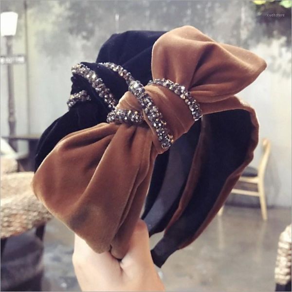 south korea's high-end hair accessories flannel hand-studded super flash luxury bow wide-brimmed hairband headband women1
south korea's high-end hair accessories flannel hand-studded super flash luxury bow wide-brimmed hairband headband women1