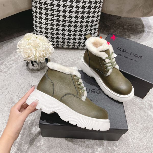 2022 fashion love women boots chunky heel martin laureate boot black white yellow martins woman shoes with box and logo size 35-40 -k128
2022 fashion love women boots chunky heel martin laureate boot black white yellow martins woman shoes with box and logo size 35-40 -k128