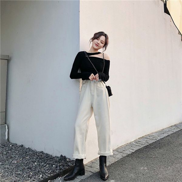 it'll fall and winter's street yuppie joker legged loose log lubricating white denim pants, Blue
it'll fall and winter's street yuppie joker legged loose log lubricating white denim pants, Blue