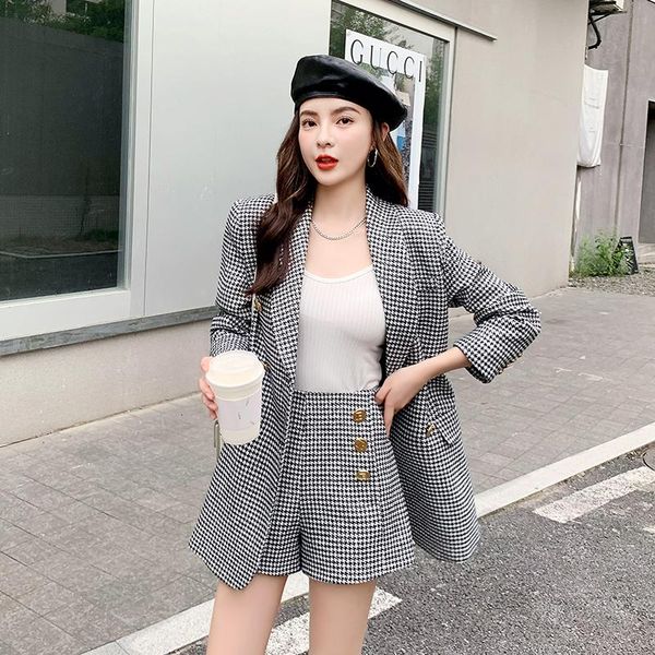 women's tracksuits houndstooth women shorts suit autumn winter double-breasted plaid tweed blazer jacket coat + high waist two piece se, Gray
women's tracksuits houndstooth women shorts suit autumn winter double-breasted plaid tweed blazer jacket coat + high waist two piece se, Gray