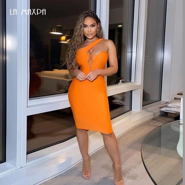 casual dresses 2021 bandage dress fashion one-shoulder asymmetric mesh hollow design orange tight nightclub party vestidos, Black;gray
casual dresses 2021 bandage dress fashion one-shoulder asymmetric mesh hollow design orange tight nightclub party vestidos, Black;gray
