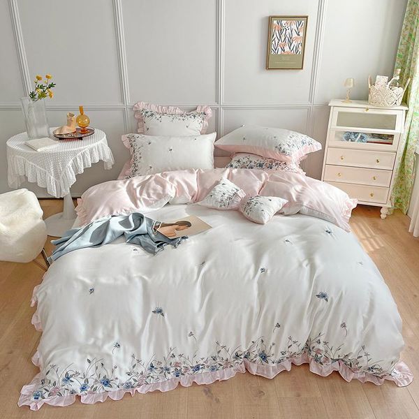 white/pink soft tencel silky butterfly floral embroidery princess bedding set ruffles duvet cover flat/fitted sheet pillowcases sets
white/pink soft tencel silky butterfly floral embroidery princess bedding set ruffles duvet cover flat/fitted sheet pillowcases sets