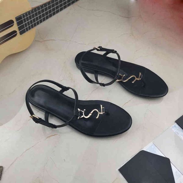 arrival designer Flat sandals metal strip Black Patent Leather Women Tribute Real Letter Sandals buckle women shoes
arrival designer Flat sandals metal strip Black Patent Leather Women Tribute Real Letter Sandals buckle women shoes