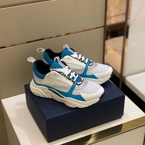 luxury designer shoes sneakers for couples platform genuine leather trainers very nice increased with box, Red;white
luxury designer shoes sneakers for couples platform genuine leather trainers very nice increased with box, Red;white