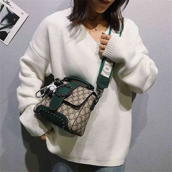 85% off shop for sale bag women's new european and diamond studded rivet small square versatile broadband one shoulder bag fashion
85% off shop for sale bag women's new european and diamond studded rivet small square versatile broadband one shoulder bag fashion