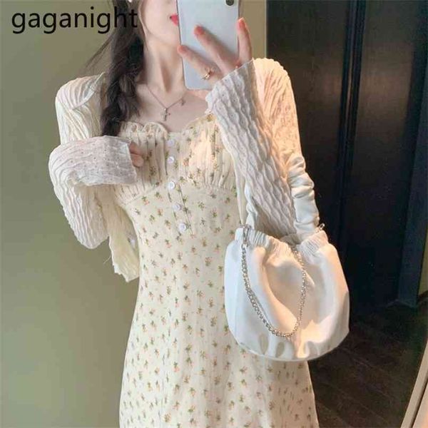 fashion womens 2 pieces set french slash neck floral spaghetti strap dress+summer knitted cardigan suit 210601, White
fashion womens 2 pieces set french slash neck floral spaghetti strap dress+summer knitted cardigan suit 210601, White