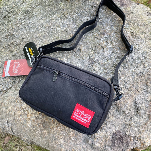 messenger bag japan style fashion shoulder bags mobile phone packet mini headphone pouch solid color package flap bag
messenger bag japan style fashion shoulder bags mobile phone packet mini headphone pouch solid color package flap bag