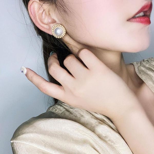 stud fashionable lady earrings imitation pearl geometric rhinestone all match girl vintage exquisite, Golden;silver
stud fashionable lady earrings imitation pearl geometric rhinestone all match girl vintage exquisite, Golden;silver