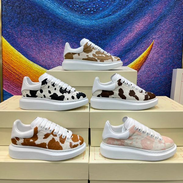 2021 couple models sale fashion casual shoes laser tail graffiti luxury elegant classic designer 35-45 an, Black
2021 couple models sale fashion casual shoes laser tail graffiti luxury elegant classic designer 35-45 an, Black