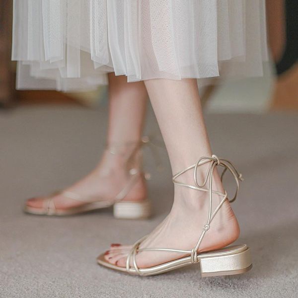 sandals square heel fairy style 2021summer strappy roman women fashion all-match simple, Black
sandals square heel fairy style 2021summer strappy roman women fashion all-match simple, Black