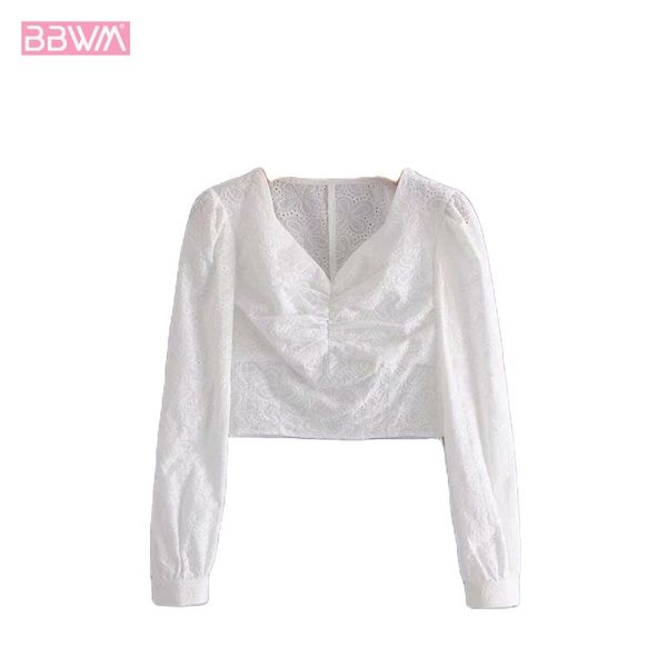 fashion hollow embroidery blouse women long sleeve v-neck vintage short white chic female 210507
fashion hollow embroidery blouse women long sleeve v-neck vintage short white chic female 210507
