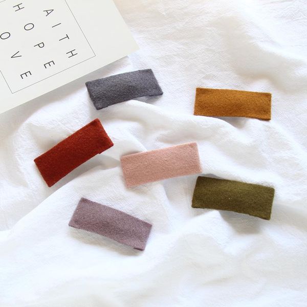 hair accessories autumn and winter korean hairpin bb clip baby headwear fabric, Slivery;white
hair accessories autumn and winter korean hairpin bb clip baby headwear fabric, Slivery;white