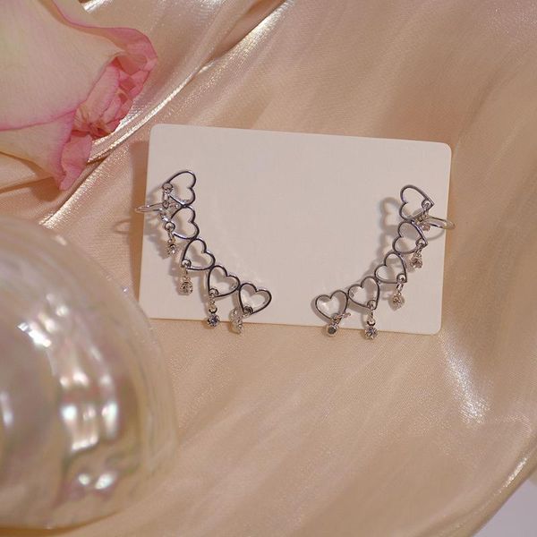 stud 1 pair 2021 love heart shaped earrings ear bone clip integrated silver color fashion style design gifts for girls, Golden;silver
stud 1 pair 2021 love heart shaped earrings ear bone clip integrated silver color fashion style design gifts for girls, Golden;silver