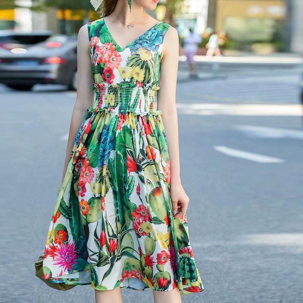 casual dresses street est high fashion 2021 designer runway dress women's v-neck sleeveless drape ruffles floral print, Black;gray
casual dresses street est high fashion 2021 designer runway dress women's v-neck sleeveless drape ruffles floral print, Black;gray