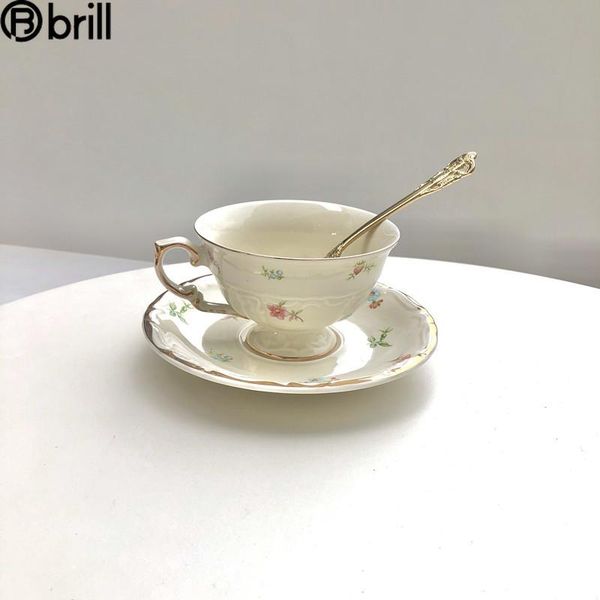 creative european coffee cup and saucer spoon set ceramic gold-plated mate cups taza personalizada couple gift tea 50 & saucers
creative european coffee cup and saucer spoon set ceramic gold-plated mate cups taza personalizada couple gift tea 50 & saucers