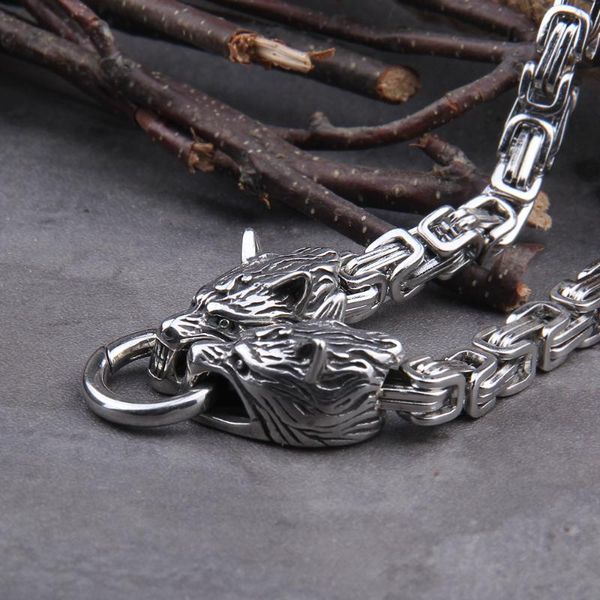 chains stainless steel viking wolf head square-link chain with round clasp without pendant wooden box as christmas gift, Silver
chains stainless steel viking wolf head square-link chain with round clasp without pendant wooden box as christmas gift, Silver
