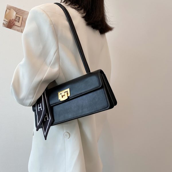 70% off factory store crowdsourcing texture new one shoulder armpit summer ins foreign style lock french stick bag
70% off factory store crowdsourcing texture new one shoulder armpit summer ins foreign style lock french stick bag