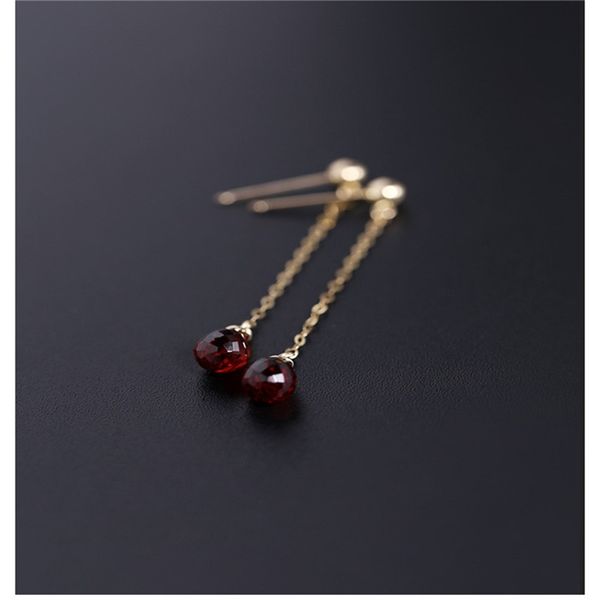 faceted water drop garnet earrings gemstones female genuine 14k gold gild red gemstone ear line customization 210625, Golden;silver
faceted water drop garnet earrings gemstones female genuine 14k gold gild red gemstone ear line customization 210625, Golden;silver