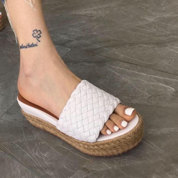 slippers korean wedges knitted band slip on woman outside flipflops shoes women sandals open toe weave platform slides 2021, Black
slippers korean wedges knitted band slip on woman outside flipflops shoes women sandals open toe weave platform slides 2021, Black