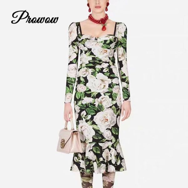 casual dresses 2021 women vintage print flowers long sleeves slim elegant luxury fishtail midi dress summer brand runway clothes, Black;gray
casual dresses 2021 women vintage print flowers long sleeves slim elegant luxury fishtail midi dress summer brand runway clothes, Black;gray