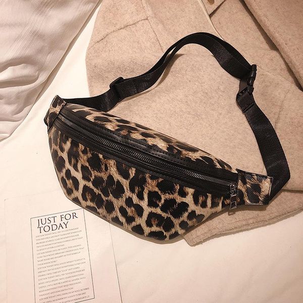 chest bag 2021 european and american fashion retro personality leopard print plush ins pockets women's bags luxury waist
chest bag 2021 european and american fashion retro personality leopard print plush ins pockets women's bags luxury waist