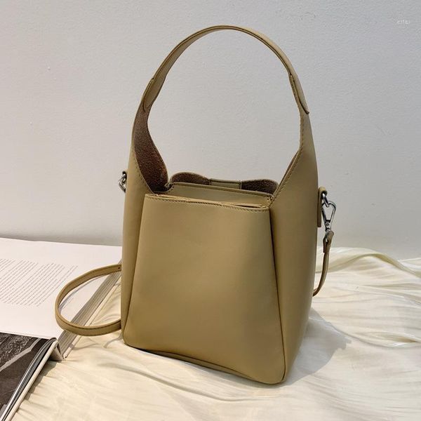 evening bags simple ladies portable large-capacity bag -selling single shoulder messenger bucket bag2021 wide strap female1
evening bags simple ladies portable large-capacity bag -selling single shoulder messenger bucket bag2021 wide strap female1
