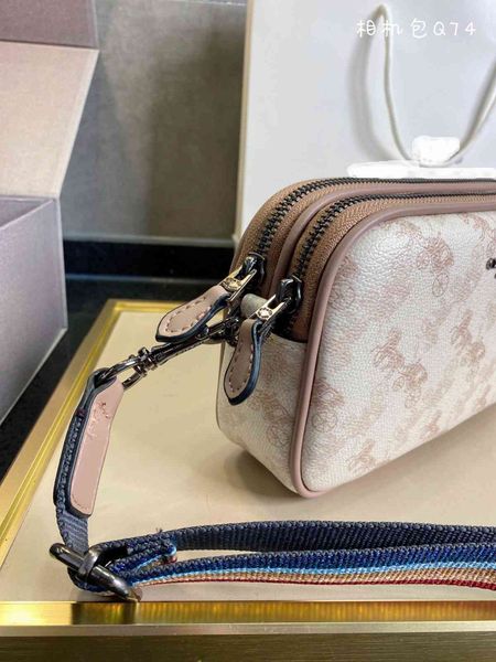 women luxurys designers bags 2021 crossbody bag handbag designer handbags zhouzhoubao123 purse wallet wide strap single printing camera rain
women luxurys designers bags 2021 crossbody bag handbag designer handbags zhouzhoubao123 purse wallet wide strap single printing camera rain
