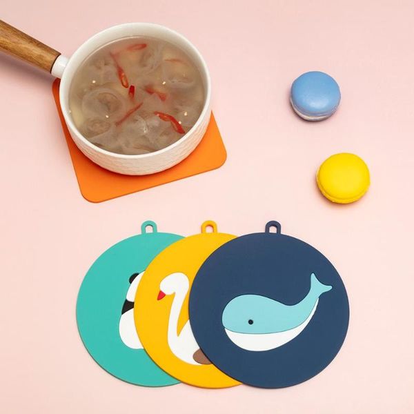 mats & pads cartoon anti-scalding heat insulation pad household bowl silicone waterproof and oil-proof table mat
mats & pads cartoon anti-scalding heat insulation pad household bowl silicone waterproof and oil-proof table mat