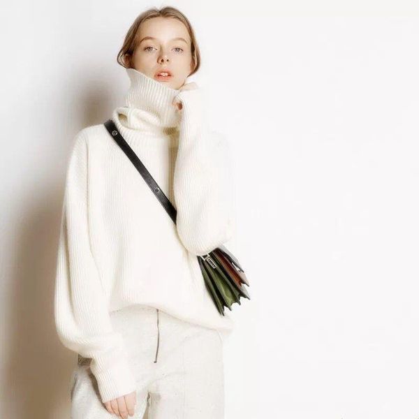 women's sweaters 2021 winter cashmere wool sweater women solid color pullover o-neck female long sleeve knitted jumpers, White;black
women's sweaters 2021 winter cashmere wool sweater women solid color pullover o-neck female long sleeve knitted jumpers, White;black