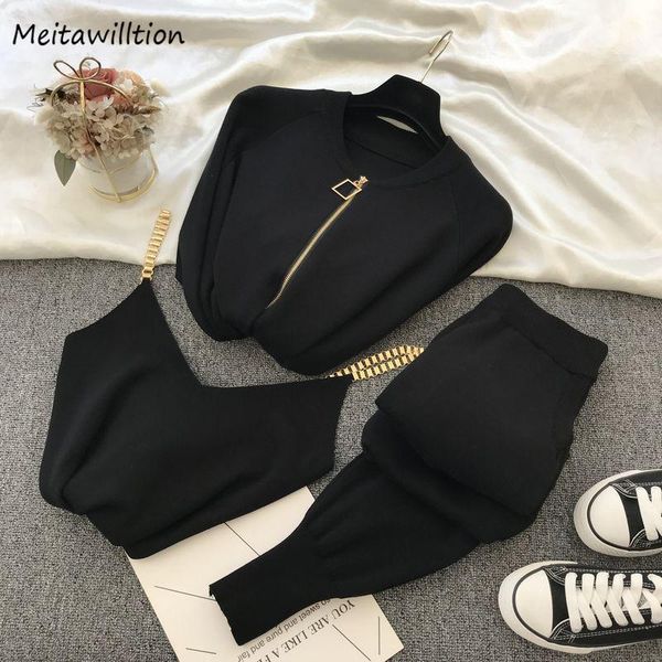 women's tracksuits 2021 autumn winter women knitted sweater suits ladies long sleeve temperament chain vest+knitted jacket+elastick pan, Gray
women's tracksuits 2021 autumn winter women knitted sweater suits ladies long sleeve temperament chain vest+knitted jacket+elastick pan, Gray