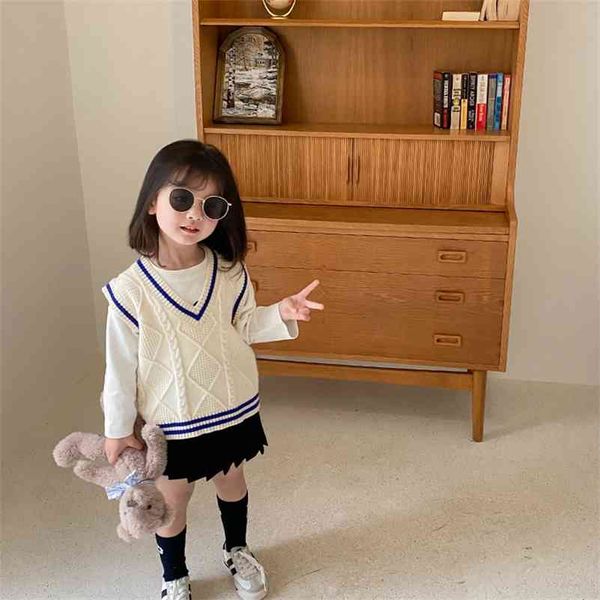 knitted cute waistcoats preppy style 2 colors vests children all-match sleeveless sweaters 210708, Camo
knitted cute waistcoats preppy style 2 colors vests children all-match sleeveless sweaters 210708, Camo