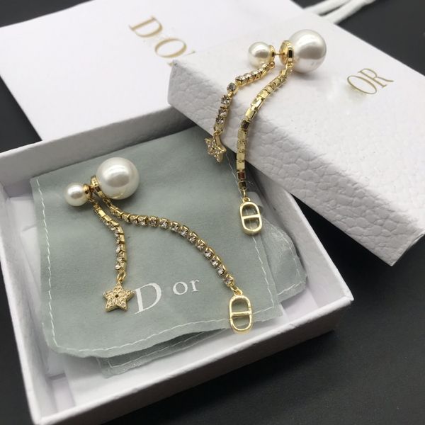 luxury jewelry family long size pearl female tassel letter net red star same earrings, Golden
luxury jewelry family long size pearl female tassel letter net red star same earrings, Golden