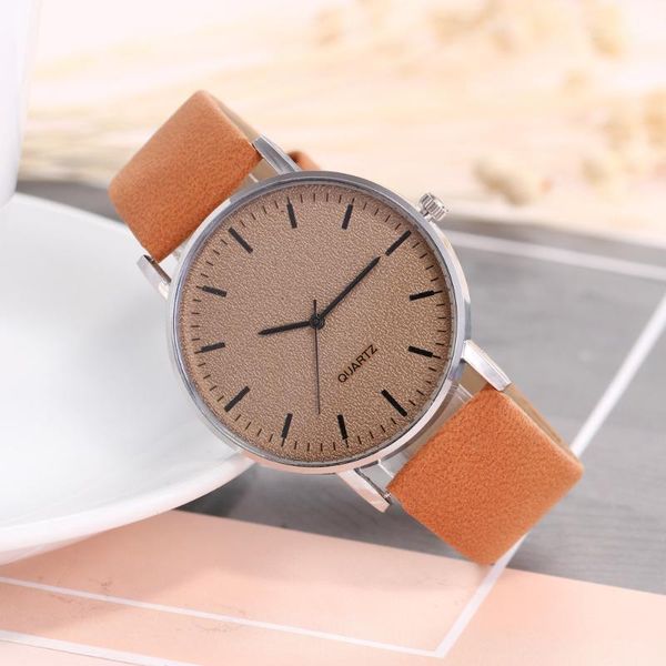 casual fashion male and female student belt watch simple style bar ding scale quartz wristwatches, Slivery;brown 
casual fashion male and female student belt watch simple style bar ding scale quartz wristwatches, Slivery;brown