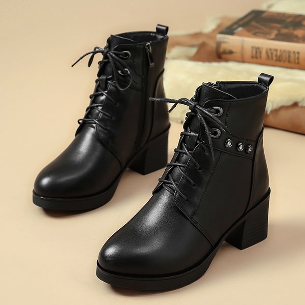 new rubber shoes women rain boots girls ladies walking waterproof women boots winter woman ankle martins rainboots 35-42, Black
new rubber shoes women rain boots girls ladies walking waterproof women boots winter woman ankle martins rainboots 35-42, Black