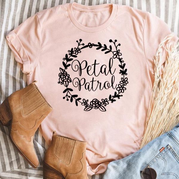flower garland shirt petal graphic women t-shirt aesthetic female 2021 pattern printing tee gift for mom women's, White
flower garland shirt petal graphic women t-shirt aesthetic female 2021 pattern printing tee gift for mom women's, White